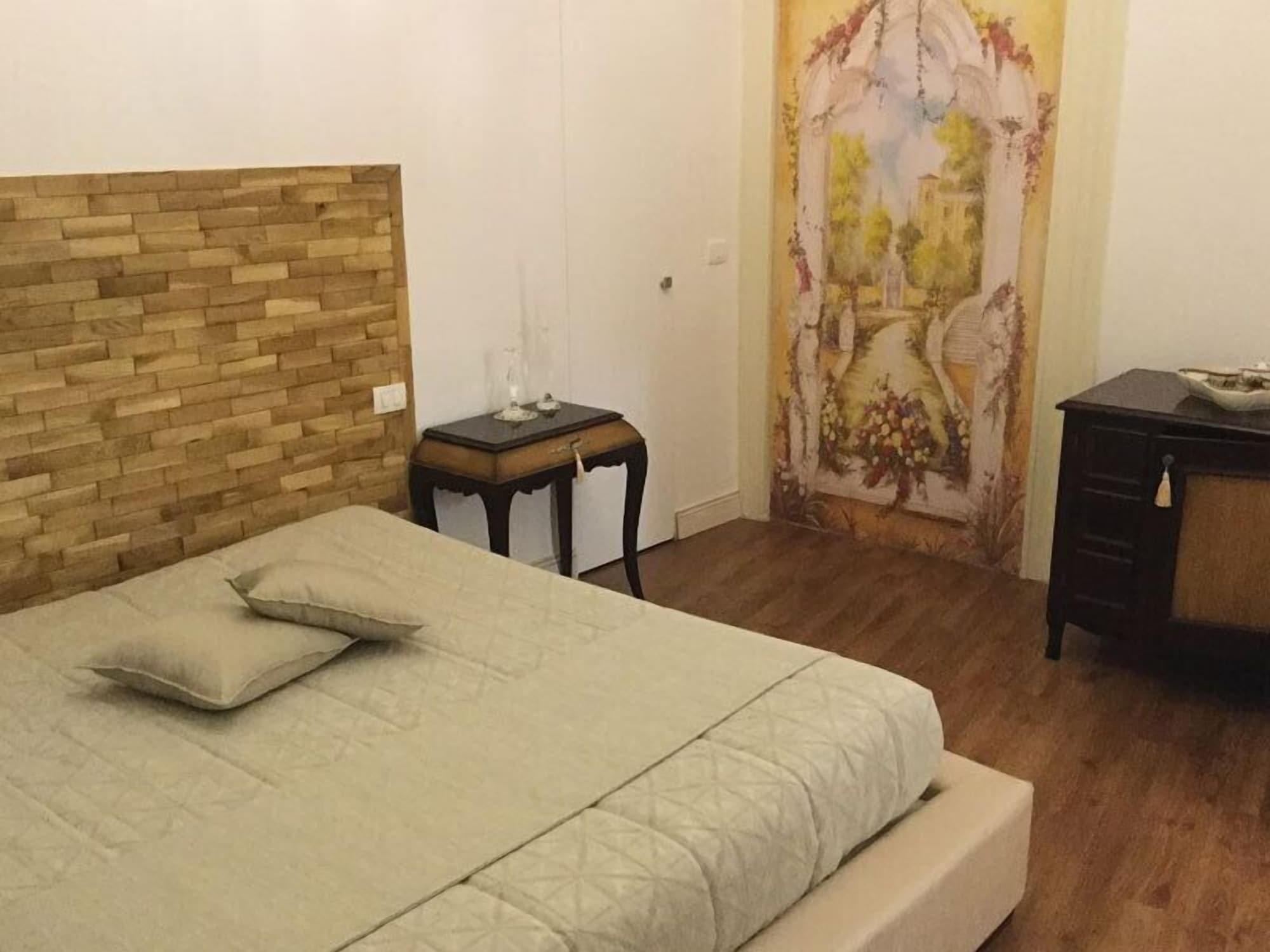 アグリジェント B＆B パラッツォ デル テアトロ Bed & Breakfast エクステリア 写真