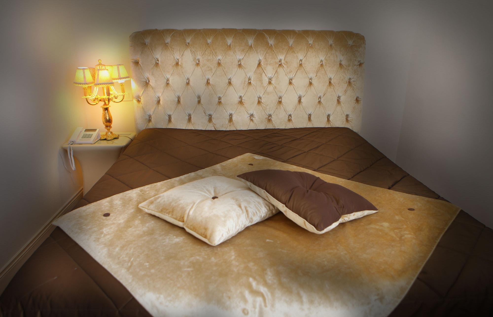 アグリジェント B＆B パラッツォ デル テアトロ Bed & Breakfast エクステリア 写真