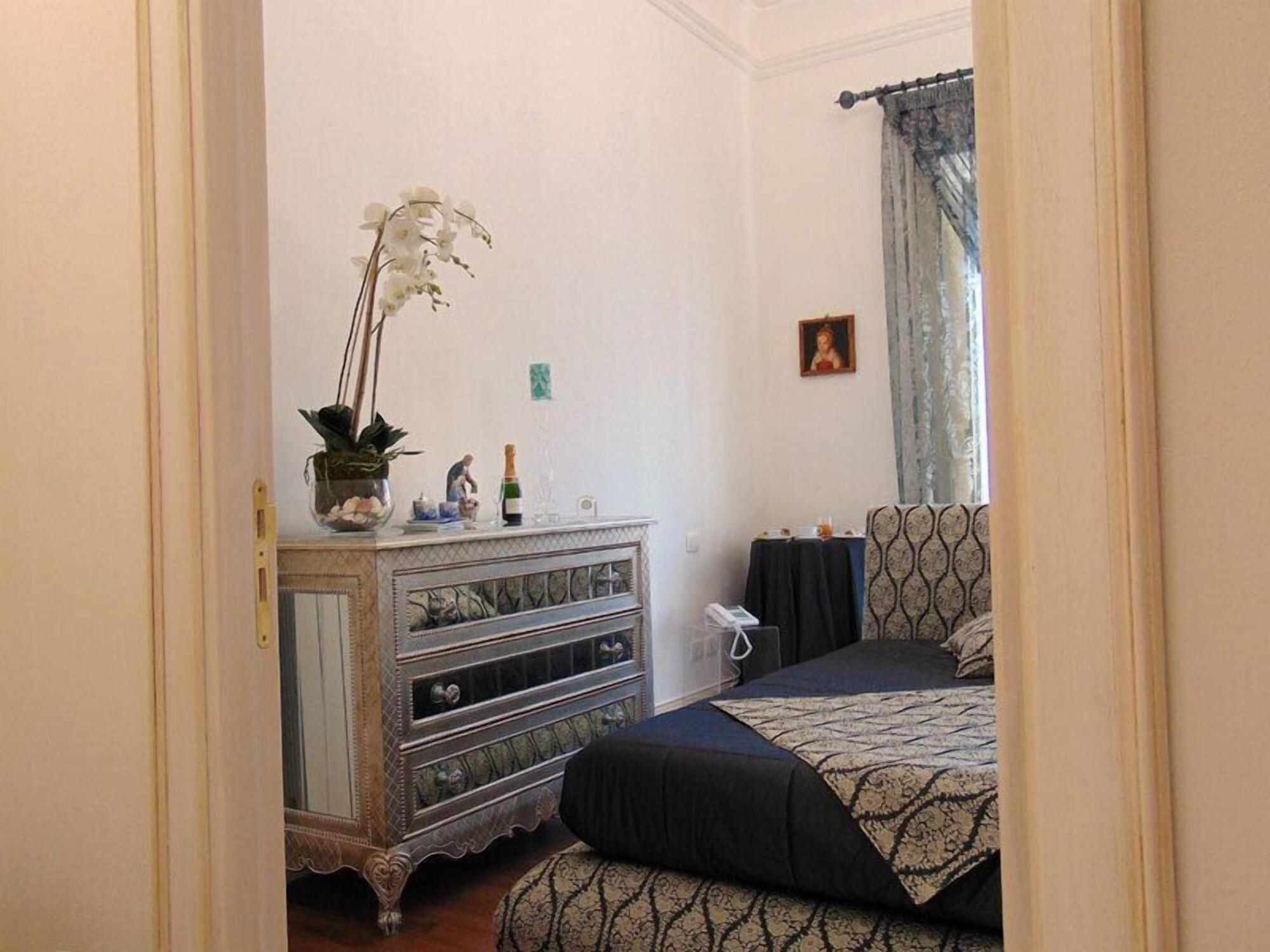 アグリジェント B＆B パラッツォ デル テアトロ Bed & Breakfast エクステリア 写真
