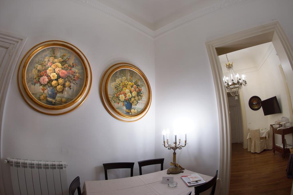 アグリジェント B＆B パラッツォ デル テアトロ Bed & Breakfast エクステリア 写真
